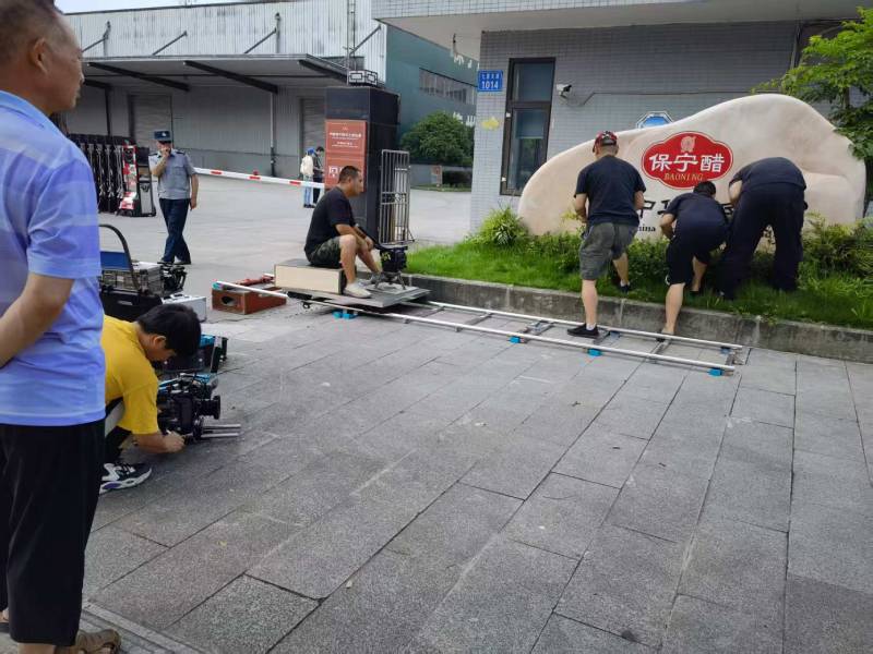 威信县广告片拍摄公司核心优势：全流程服务，让品牌广告片省心更出彩